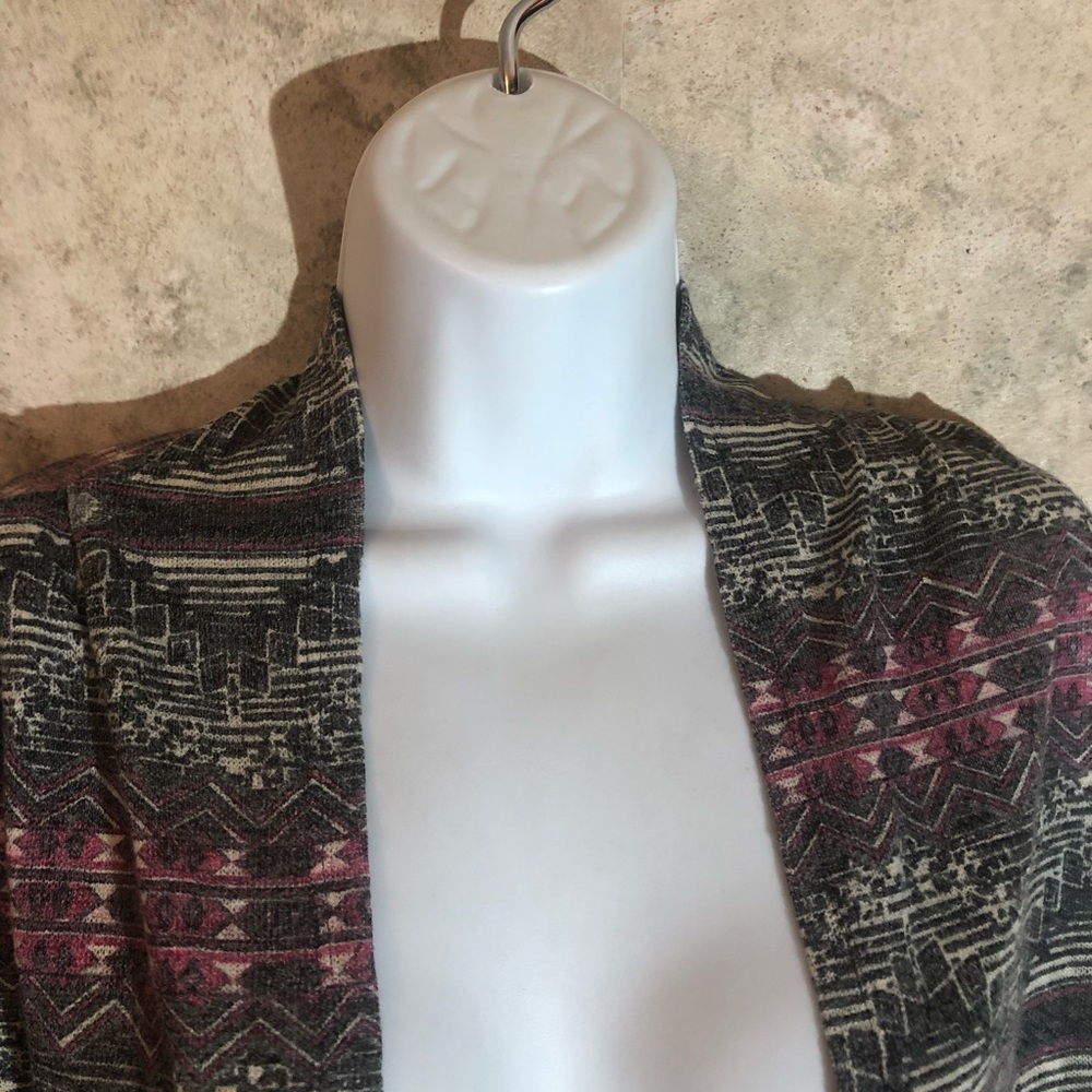 Maurices Open Front Kimono Cardigan Top - Picture 2 of 10